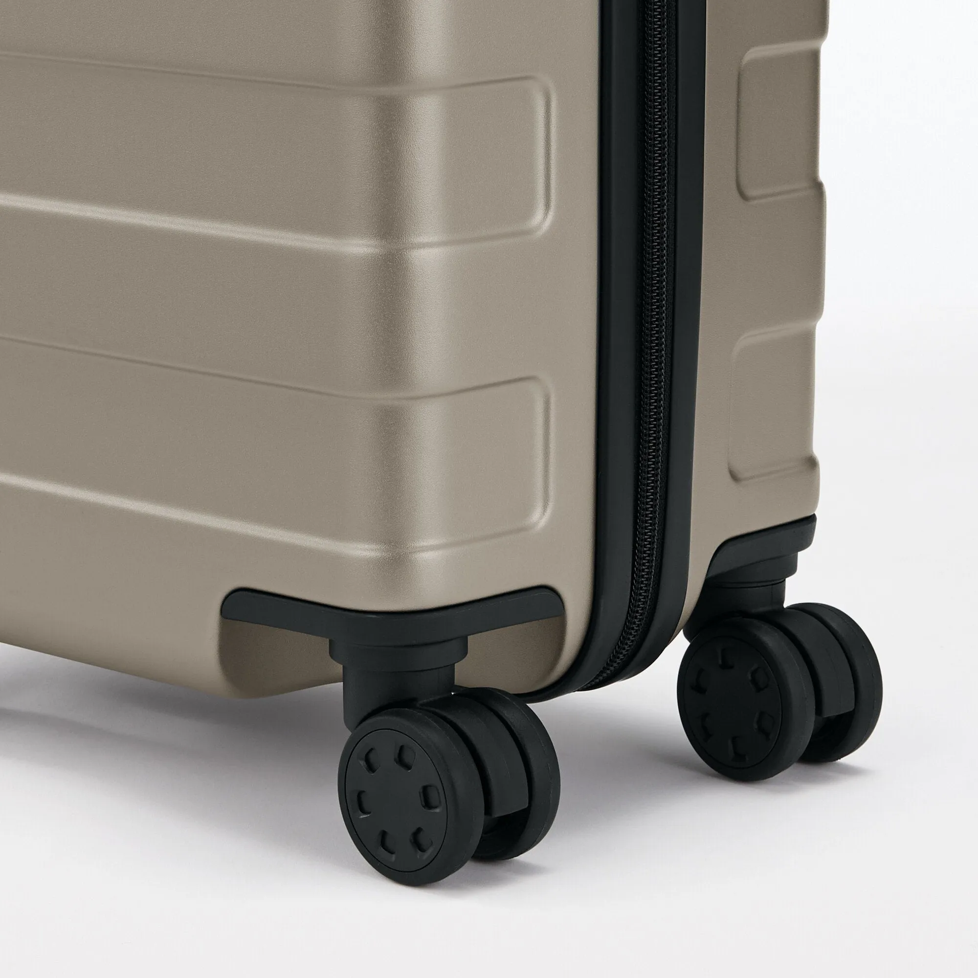 Adjustable Handle Hard Shell Suitcase 20L | Carry-On