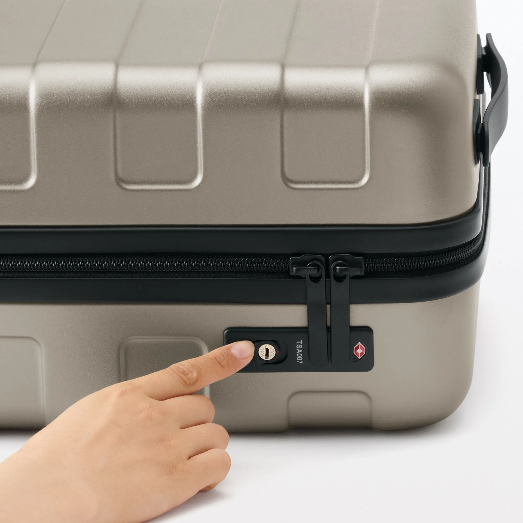 Adjustable Handle Hard Shell Suitcase 20L | Carry-On
