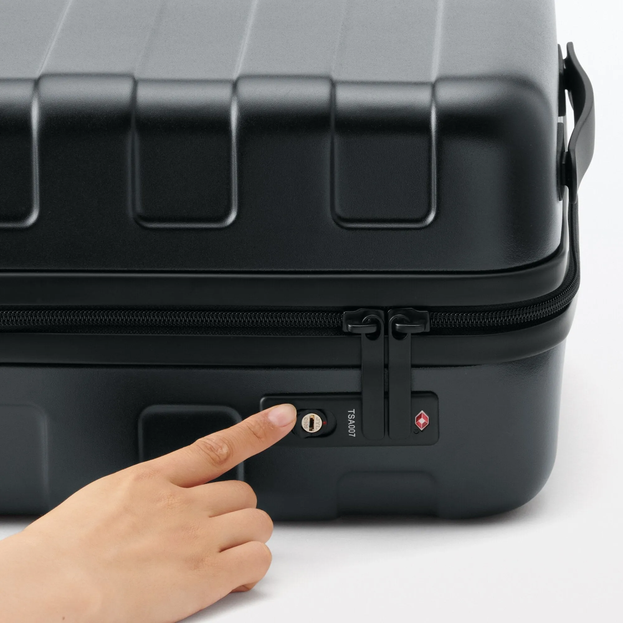Adjustable Handle Hard Shell Suitcase 20L | Carry-On
