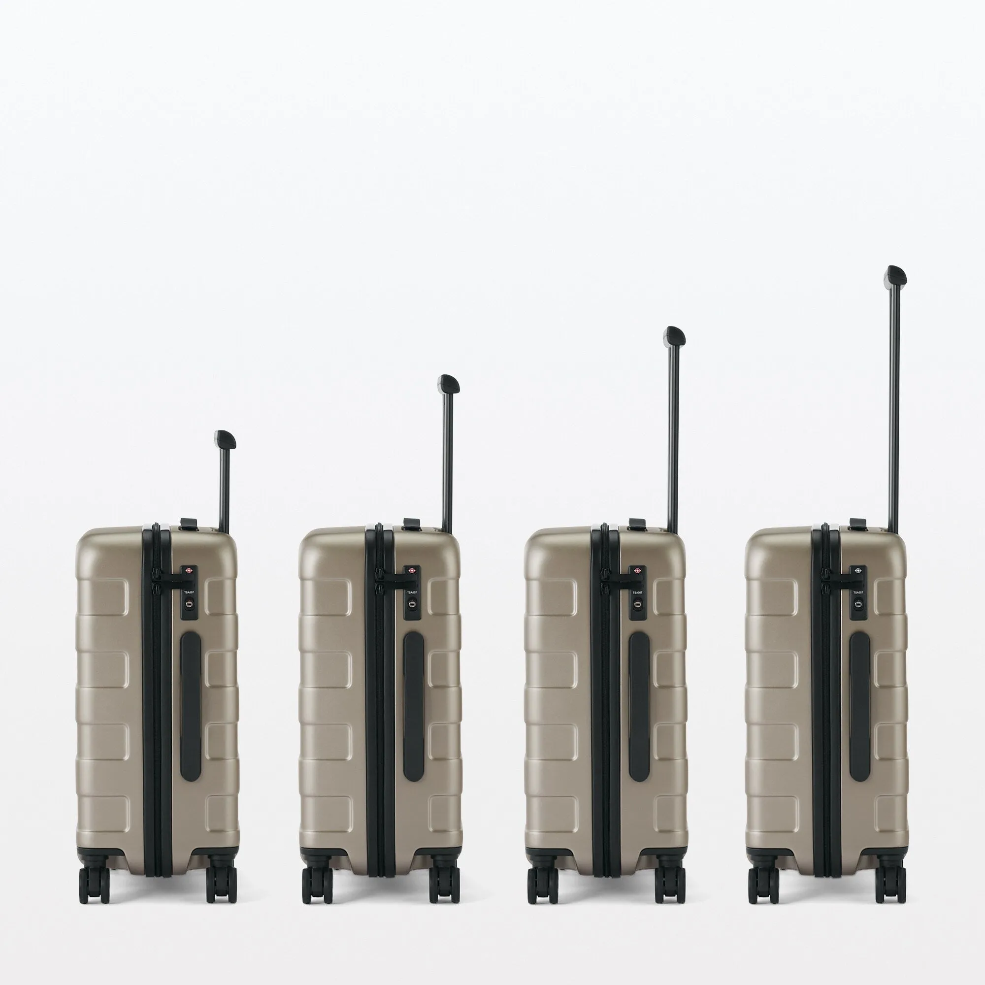 Adjustable Handle Hard Shell Suitcase 75L - Clear | Check-In