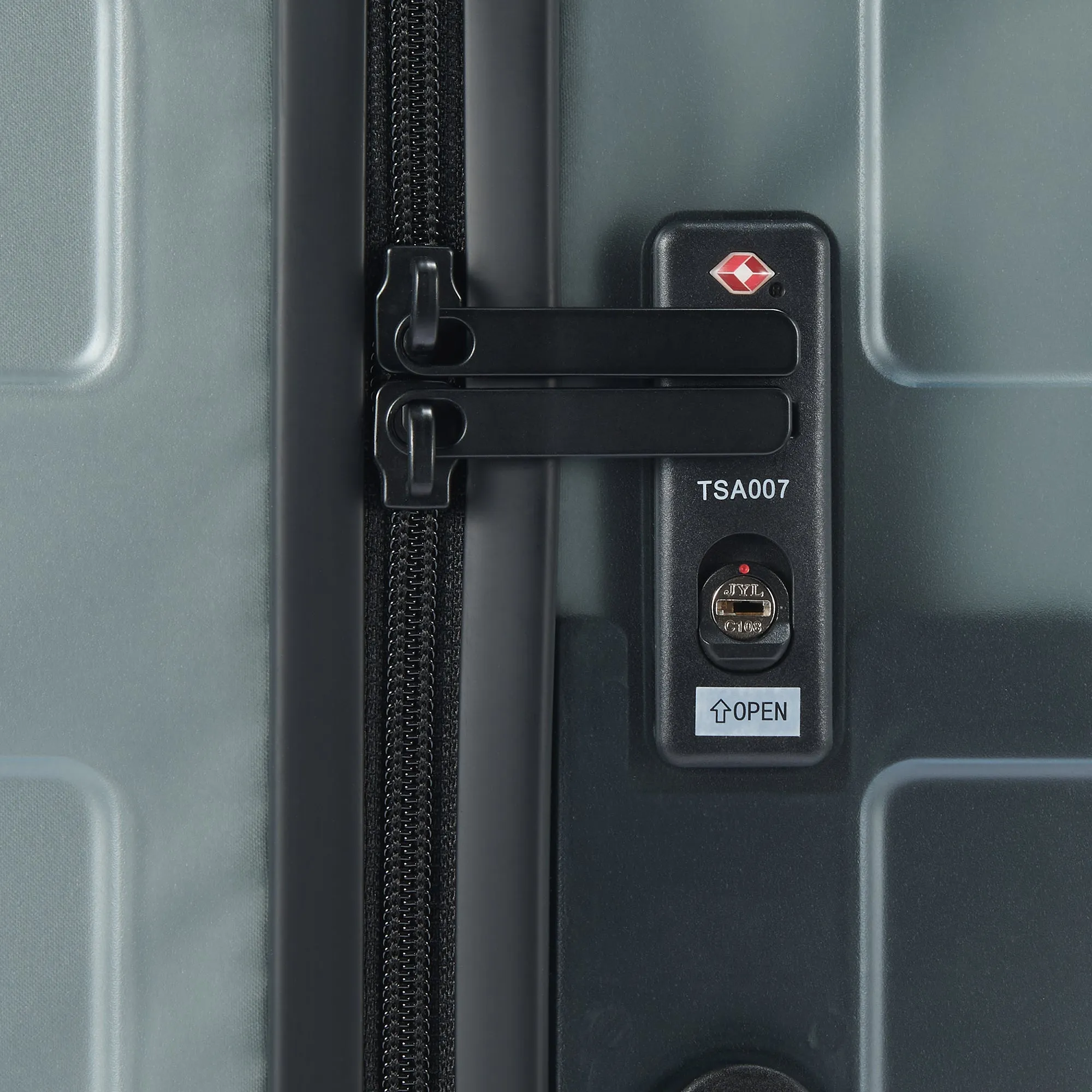 Adjustable Handle Hard Shell Suitcase 75L - Clear | Check-In