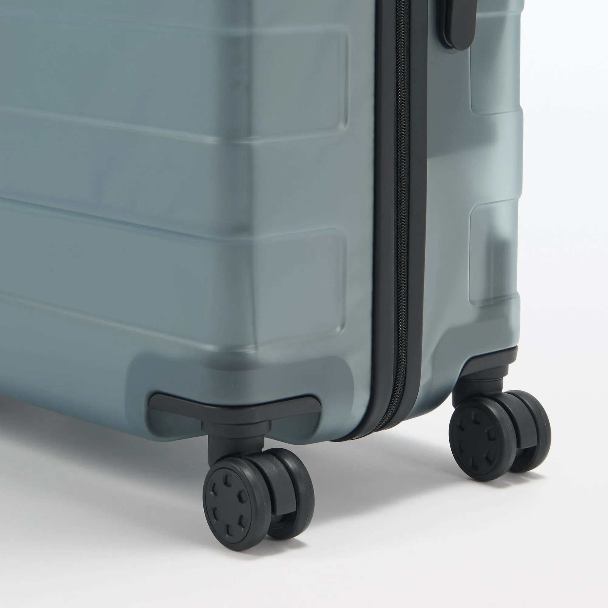 Adjustable Handle Hard Shell Suitcase 75L - Clear | Check-In