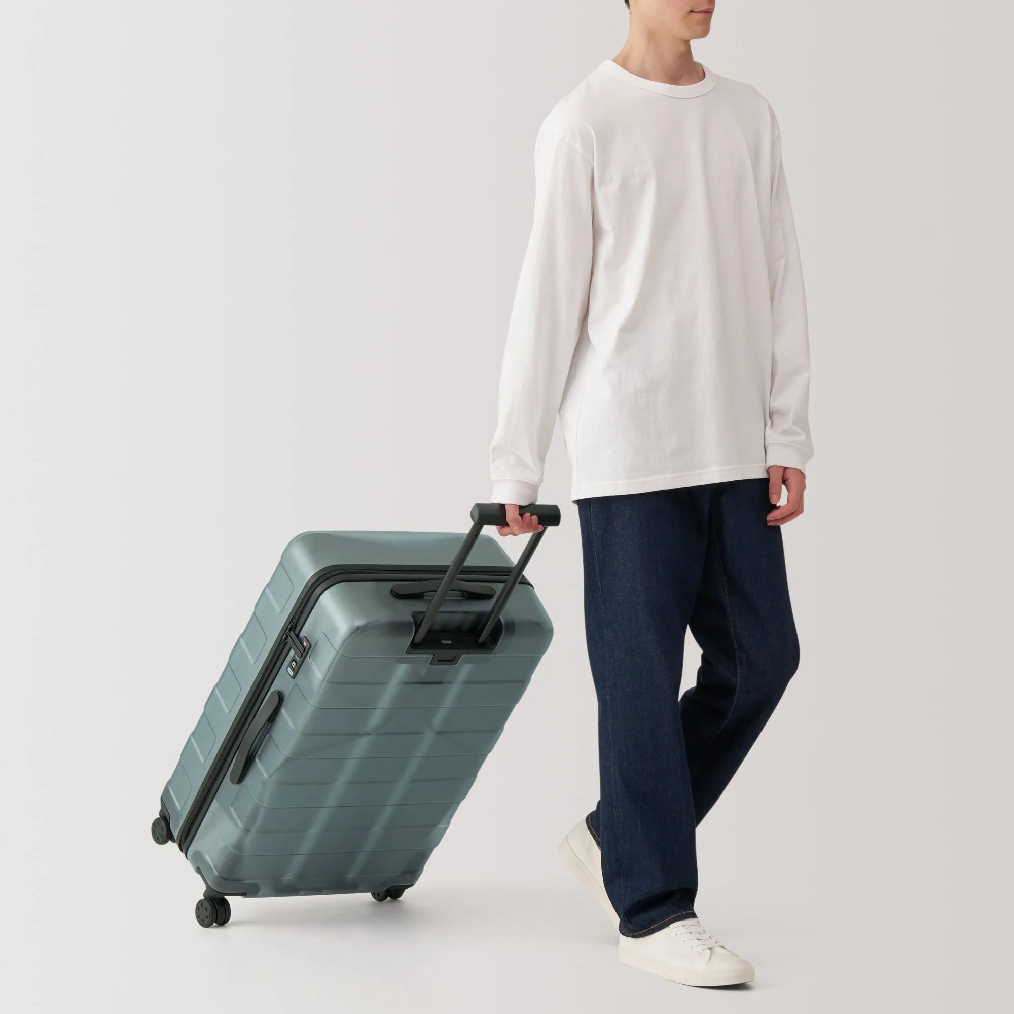 Adjustable Handle Hard Shell Suitcase 75L - Clear | Check-In