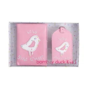 Bombay Duck - Baby Globe Trotter - Pink Passport Holder/Cover & Luggage Tag Gift Set - Printed Faux Leather