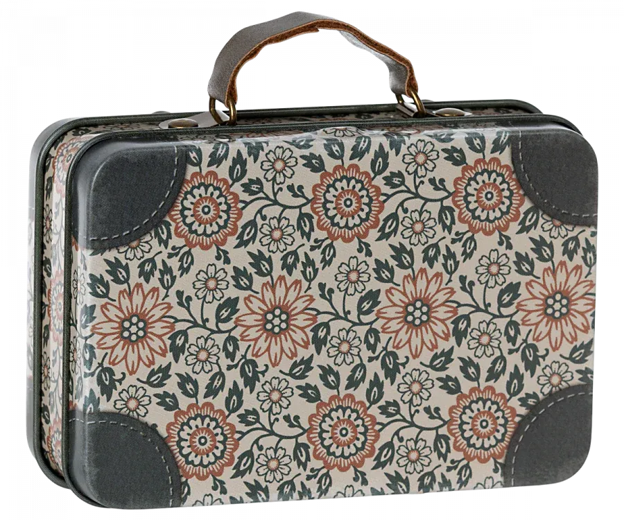 Metal Suitcase | Asta
