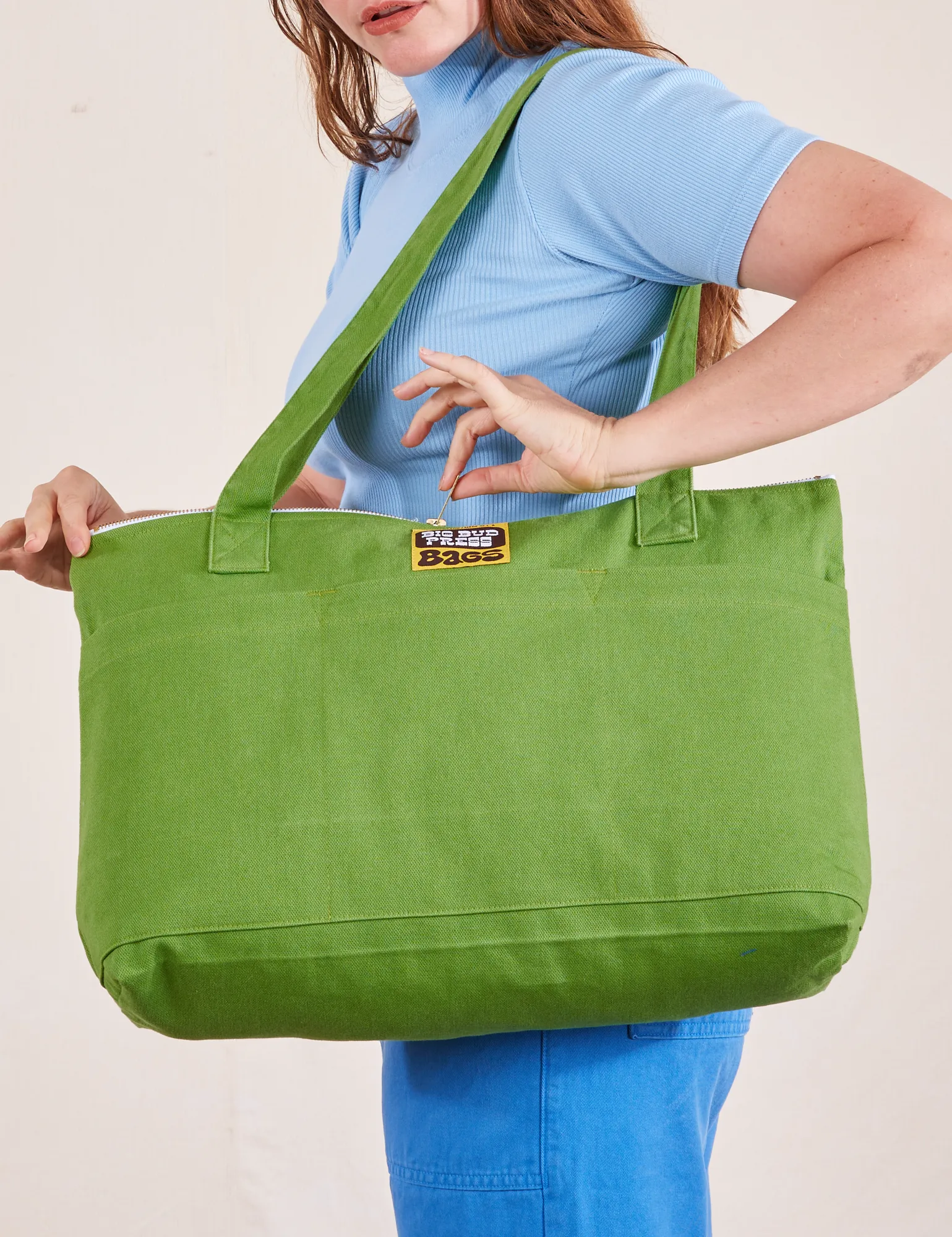 XL Zip Tote